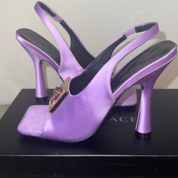 Versace shoes - Picture 3 of 9